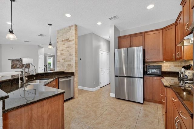491 LUNA BELLA LANE, New Smyrna Beach, FL 32168