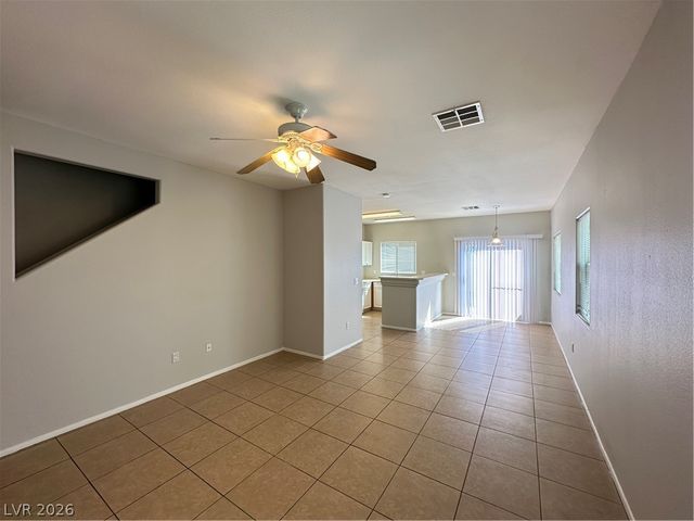 9312 Straw Hays Street 102, Las Vegas, NV 89178