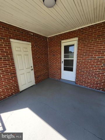 7465 OAKLAND MILLS RD, Columbia, MD 21046