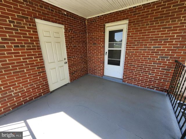 7465 OAKLAND MILLS RD, Columbia, MD 21046