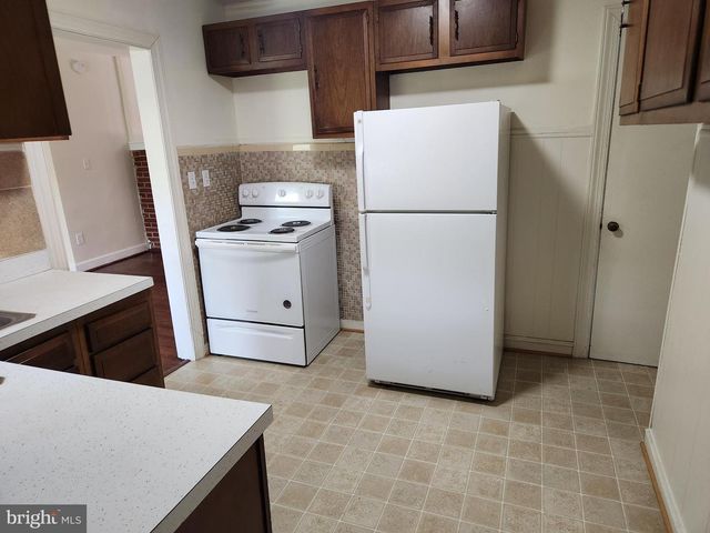 7465 OAKLAND MILLS RD, Columbia, MD 21046
