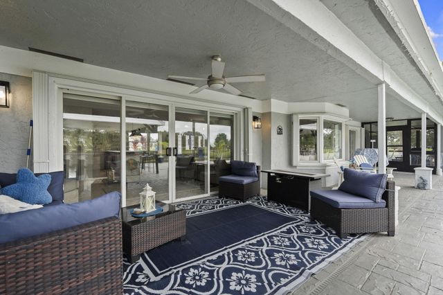 118 ELYSIUM Drive, Royal Palm Beach, FL 33411