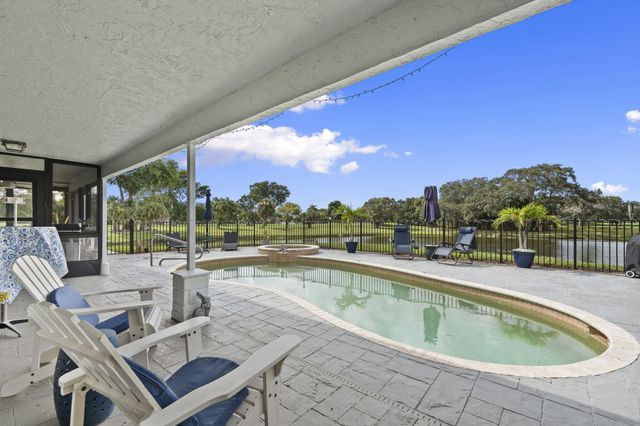 118 ELYSIUM Drive, Royal Palm Beach, FL 33411