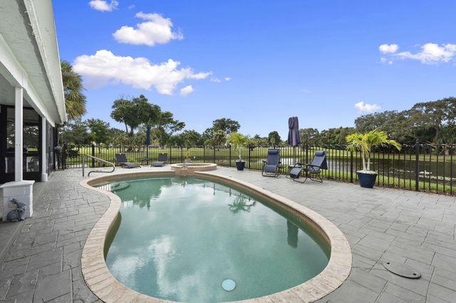 118 ELYSIUM Drive, Royal Palm Beach, FL 33411