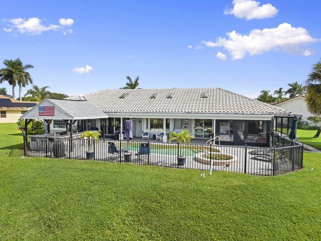 118 ELYSIUM Drive, Royal Palm Beach, FL 33411