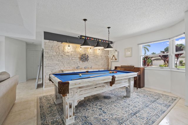 118 ELYSIUM Drive, Royal Palm Beach, FL 33411
