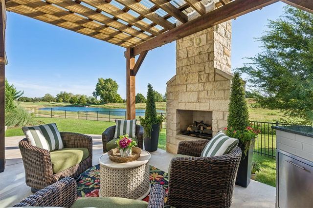 201 Saint Claire Drive, Edmond, OK 73025