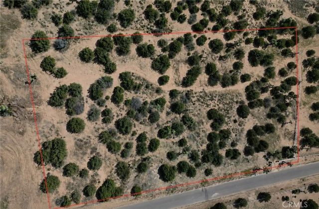 11075 Heartland, Oak Hills, CA 92344