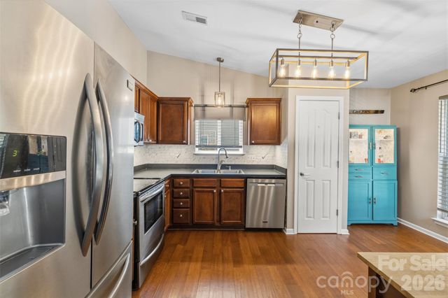 4313 Bubbling Brook Court, Charlotte, NC 28278
