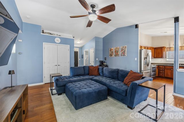 4313 Bubbling Brook Court, Charlotte, NC 28278