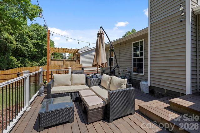 4313 Bubbling Brook Court, Charlotte, NC 28278