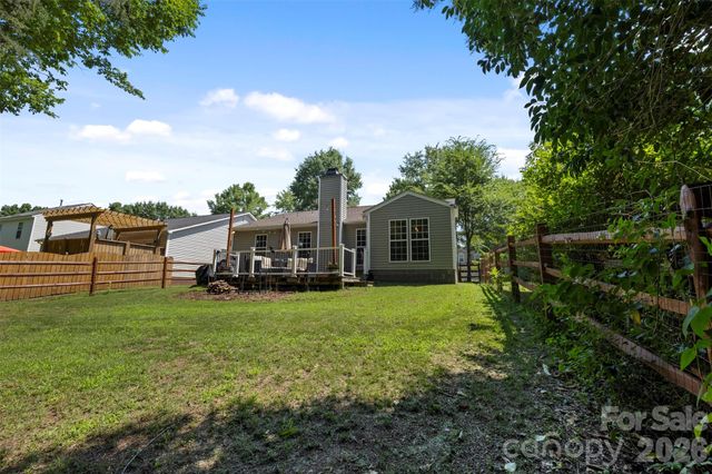 4313 Bubbling Brook Court, Charlotte, NC 28278