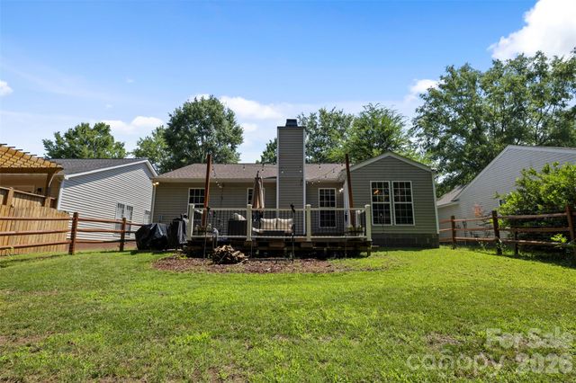 4313 Bubbling Brook Court, Charlotte, NC 28278