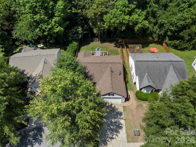 4313 Bubbling Brook Court, Charlotte, NC 28278
