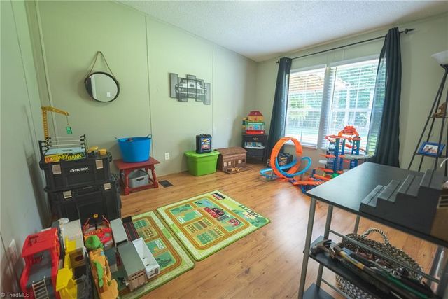 441 Fairgrounds Road, Taylorsville, NC 28681