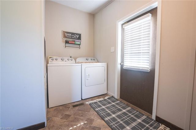 441 Fairgrounds Road, Taylorsville, NC 28681