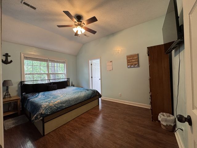 173 Mitchell St, Hohenwald, TN 38462