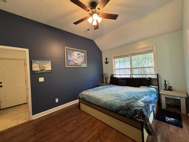 173 Mitchell St, Hohenwald, TN 38462