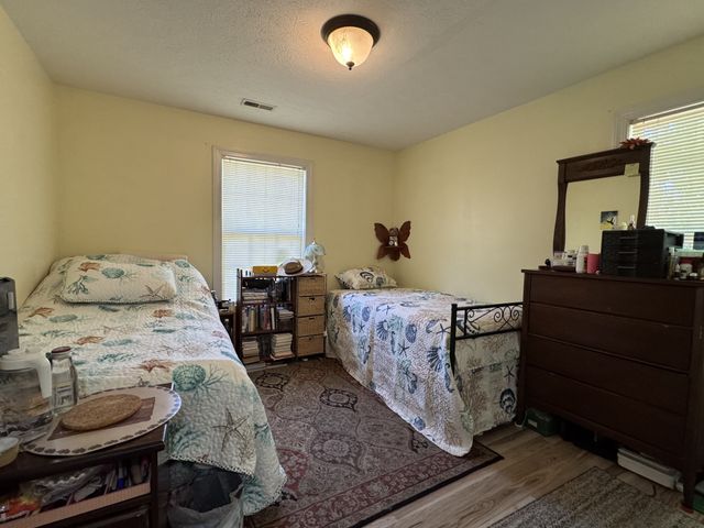 173 Mitchell St, Hohenwald, TN 38462