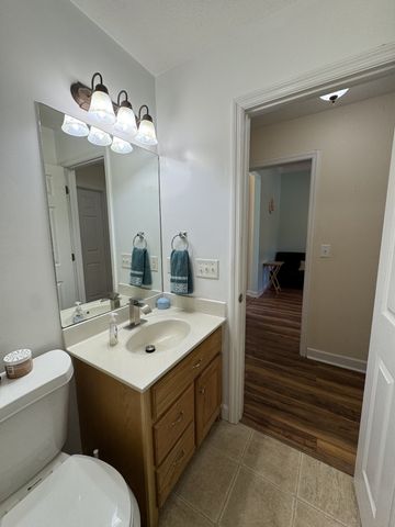 173 Mitchell St, Hohenwald, TN 38462