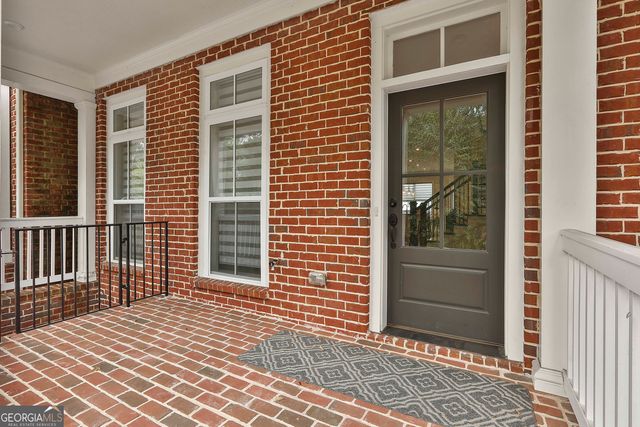 673 Brennan Drive, Decatur, GA 30033