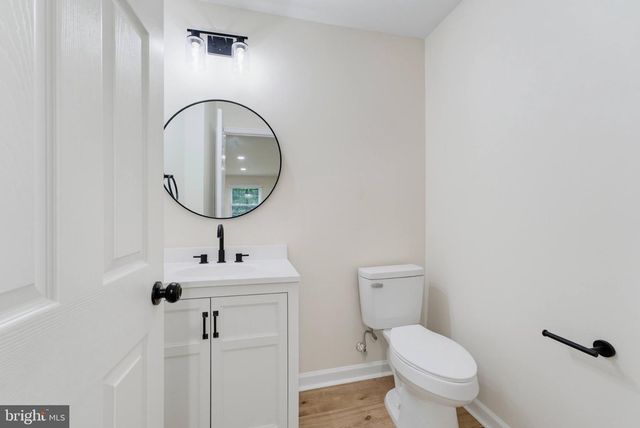 14863 PRESTIGE DR, Woodbridge, VA 22193