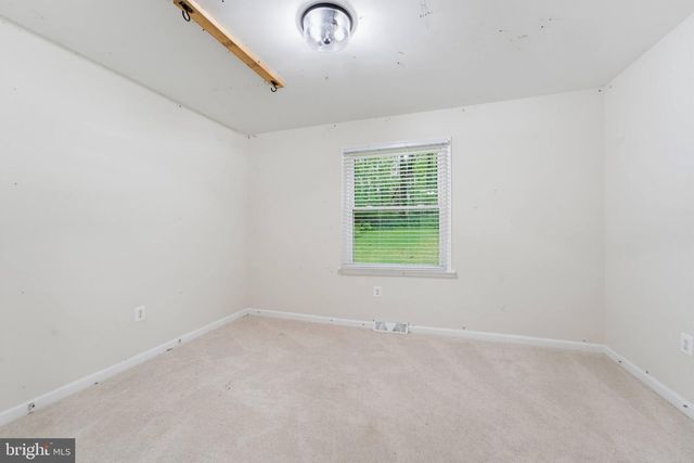 14863 PRESTIGE DR, Woodbridge, VA 22193