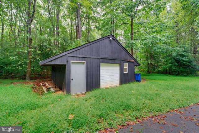 14863 PRESTIGE DR, Woodbridge, VA 22193