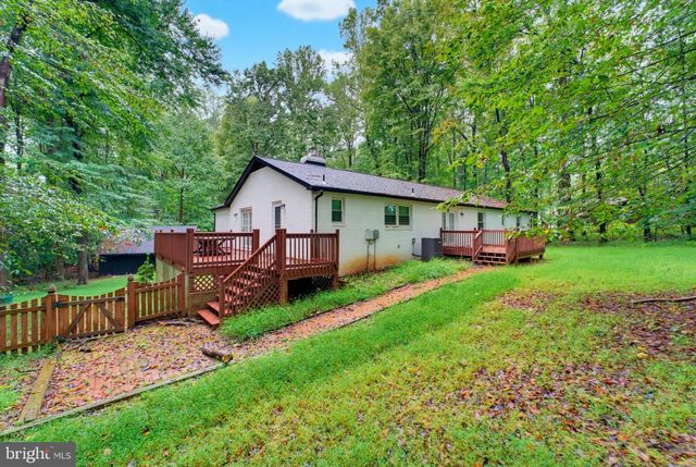 14863 PRESTIGE DR, Woodbridge, VA 22193
