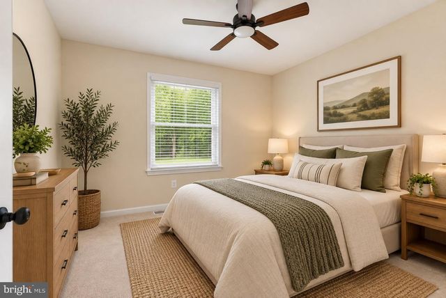 14863 PRESTIGE DR, Woodbridge, VA 22193