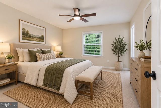 14863 PRESTIGE DR, Woodbridge, VA 22193