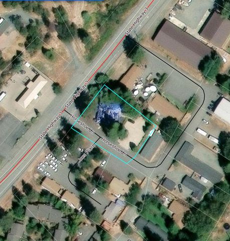 11 Horseshoe Lane, Weaverville, CA 96093