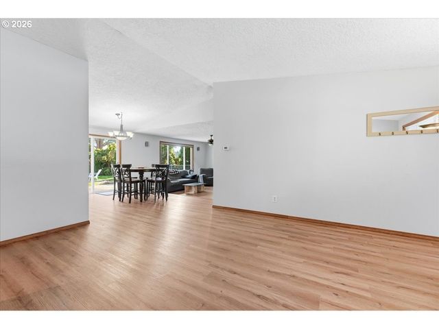 2314 Se KELLER Ave, Gresham, OR 97080