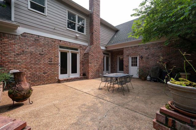 3055 SHANNON OAKS CV, Germantown, TN 38138