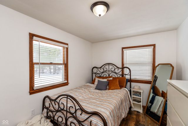 5721 S County Road 550 E, Crothersville, IN 47229