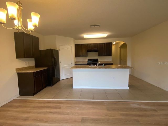 2229 BLUE HIGHLANDS DRIVE, Lakeland, FL 33811