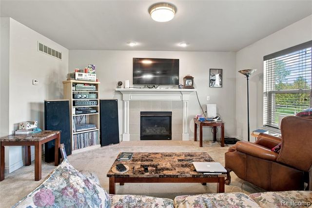 7000 Chandler Drive, Van Buren Twp, MI 48111