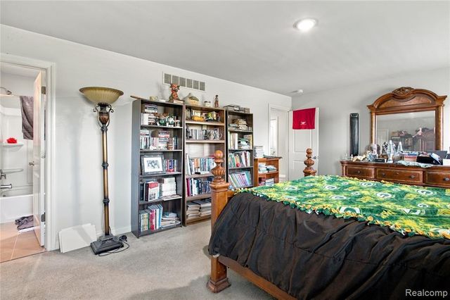 7000 Chandler Drive, Van Buren Twp, MI 48111