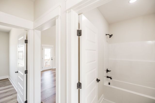 1204 Vickie Ln, Portland, TN 37148