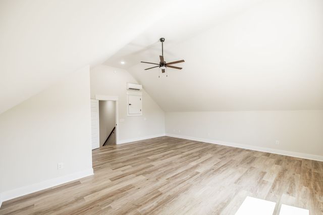 1204 Vickie Ln, Portland, TN 37148