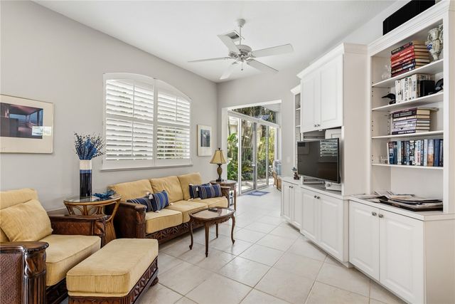 8738 Lakeside Boulevard, Vero Beach, FL 32963