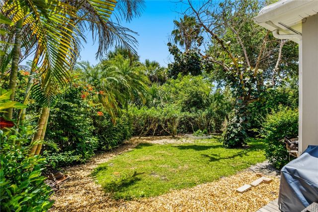 8738 Lakeside Boulevard, Vero Beach, FL 32963