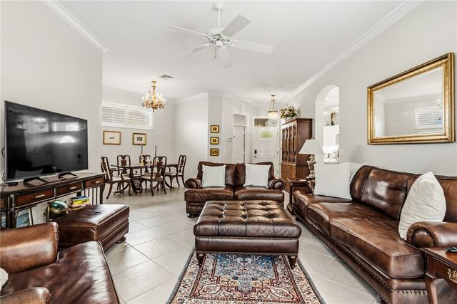8738 Lakeside Boulevard, Vero Beach, FL 32963