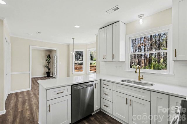 577 Tryon Place, Gastonia, NC 28054