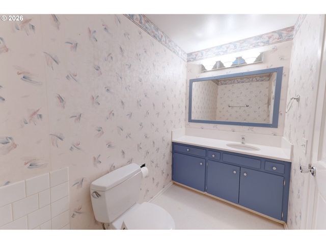 7655 Sw 142ND Ct, Beaverton, OR 97008