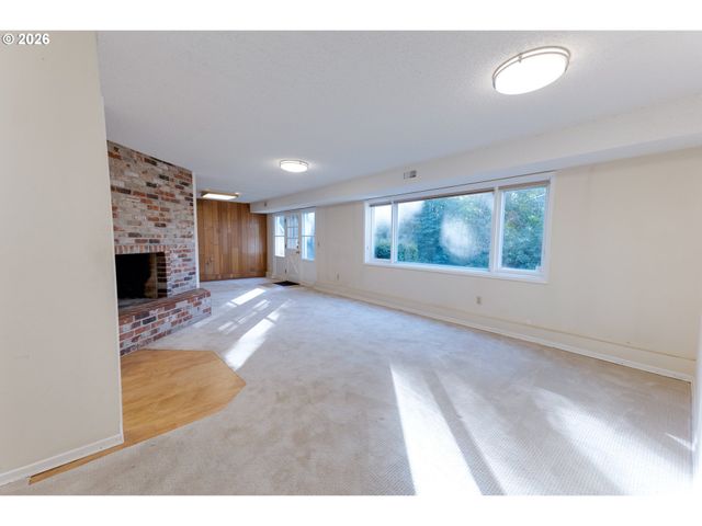 7655 Sw 142ND Ct, Beaverton, OR 97008