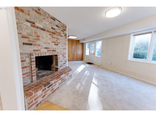 7655 Sw 142ND Ct, Beaverton, OR 97008