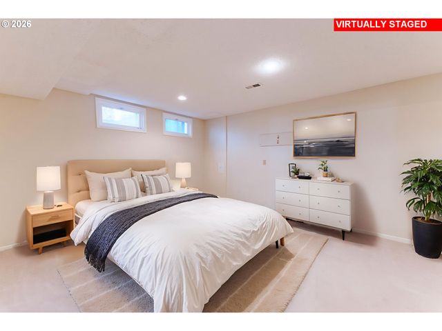 7655 Sw 142ND Ct, Beaverton, OR 97008