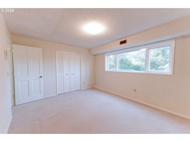 7655 Sw 142ND Ct, Beaverton, OR 97008