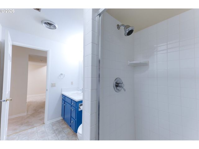 7655 Sw 142ND Ct, Beaverton, OR 97008